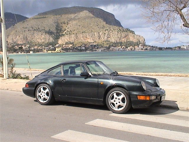 carrera 4 del 1990