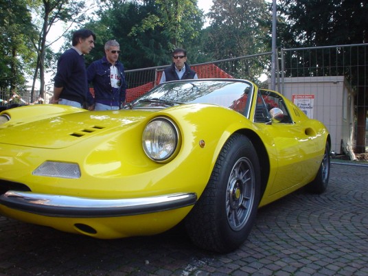 foto della mattinata con gli amici Ferraristi