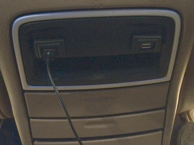 porte usb sotto accensione luci di posizione