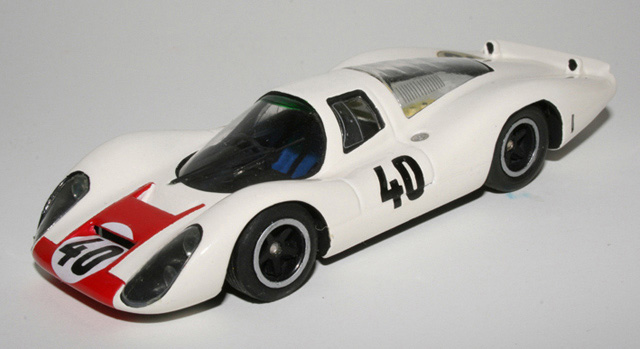 907 2
