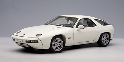 928