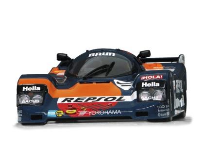 962