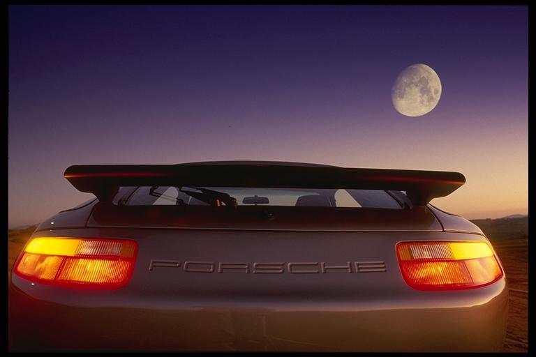 928 moon
