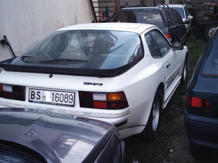 944