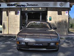 924