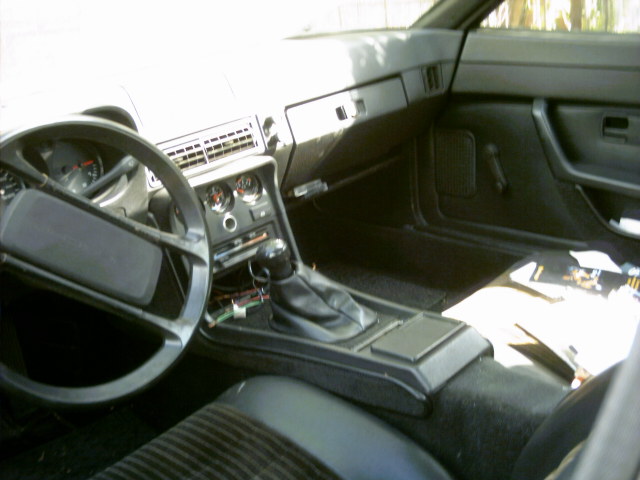 924