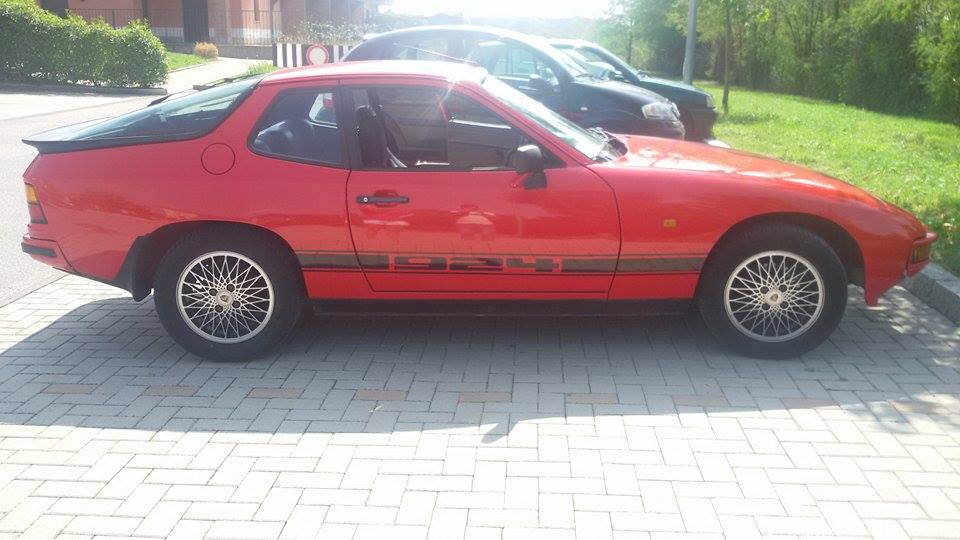924