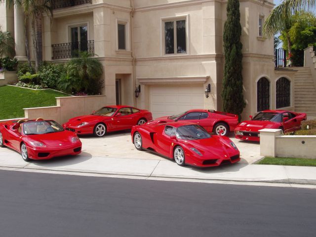 ferrari_garage