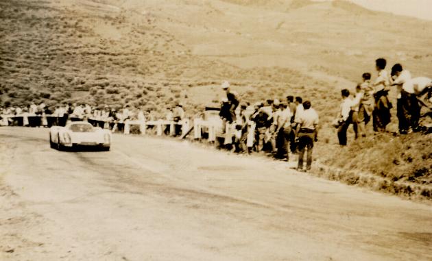 una 907 alla Targa del 68