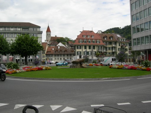 ..questa  la splendida Thun...