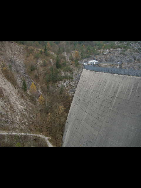 la diga dall'alto...