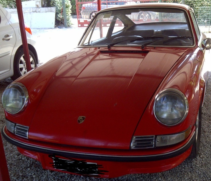 911