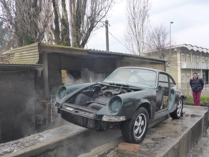 911t 2