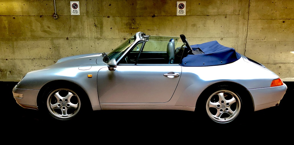 993