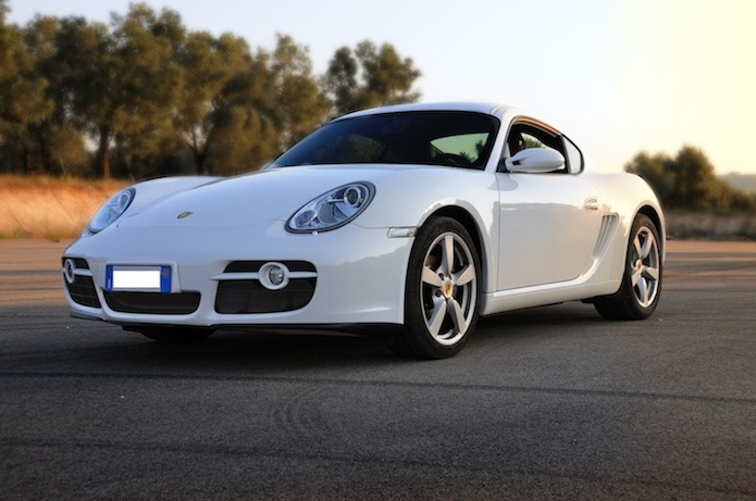 Cayman 2.7