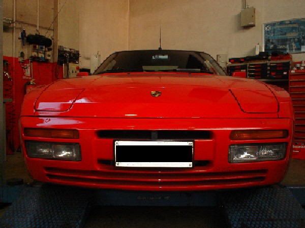 944 TURBO MY85