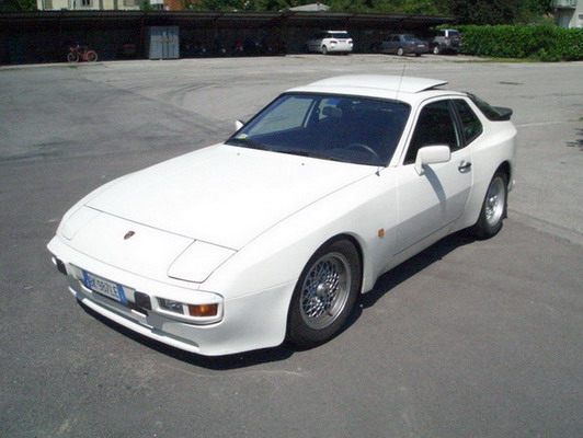 944