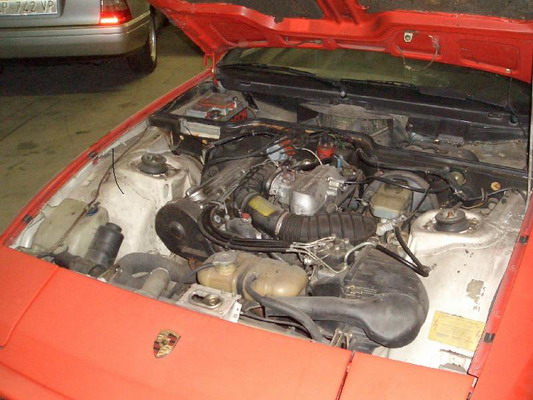 924