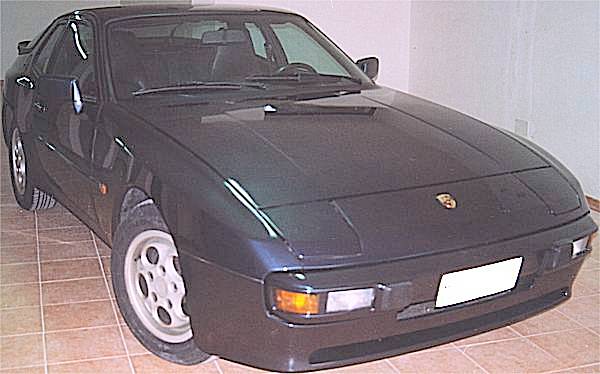 944s