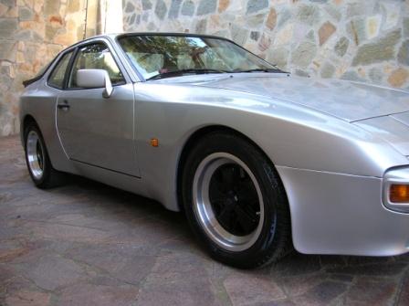 porsche 944