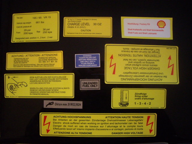 adesivi vano motore 944