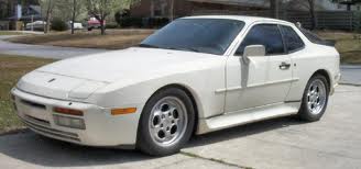 944 s