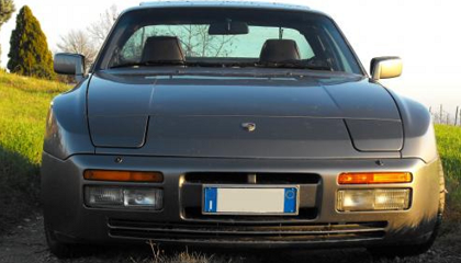 944 t