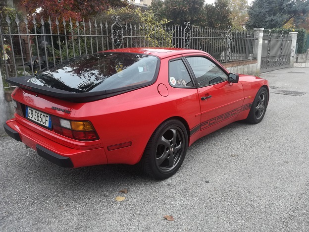 944