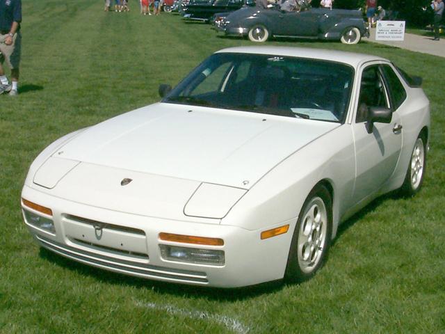 944Turbo Bianca