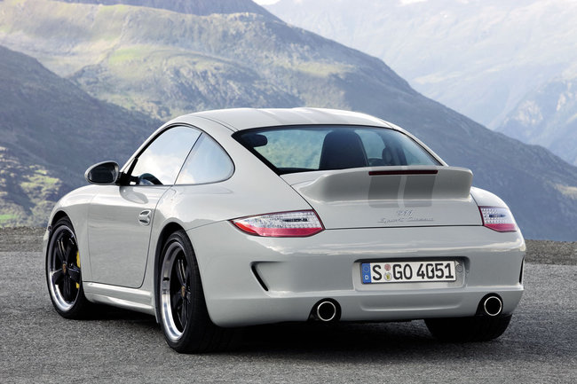 911