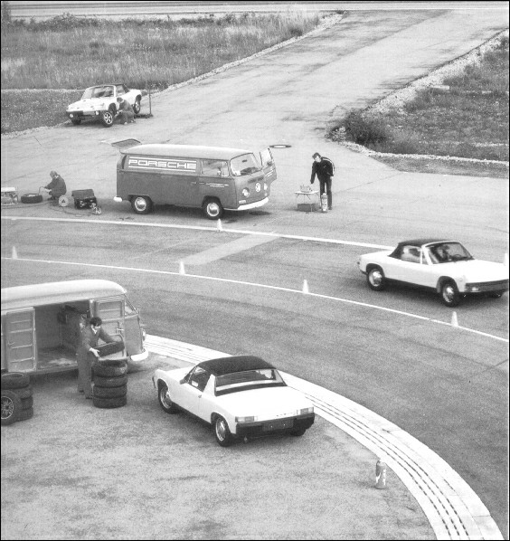 914