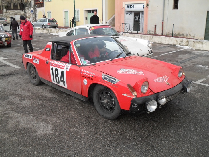 914 2000