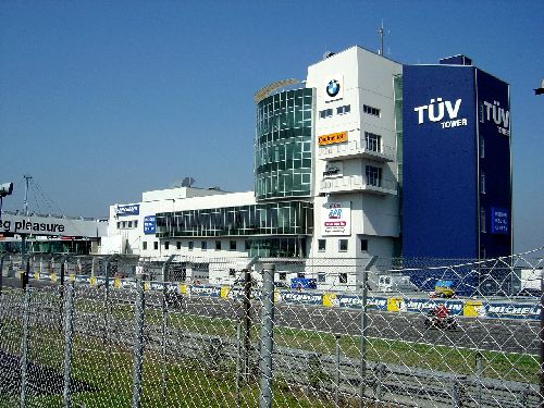 LA TORRE DI CONTROLLO DEL NUOVO NURBURGRING