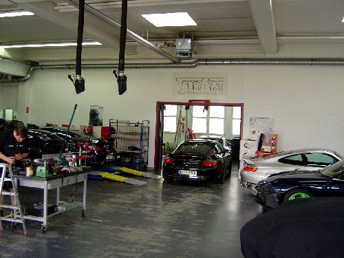 LA FACTORY DI TECHART