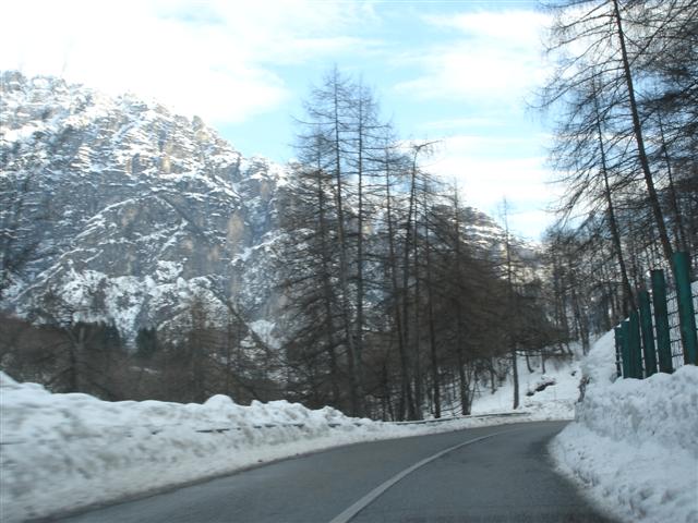 il passo sant'osvaldo, tra Erto e Cimolais