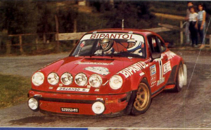 Uzzeni con la mitica "BIPANTOL"in un rally