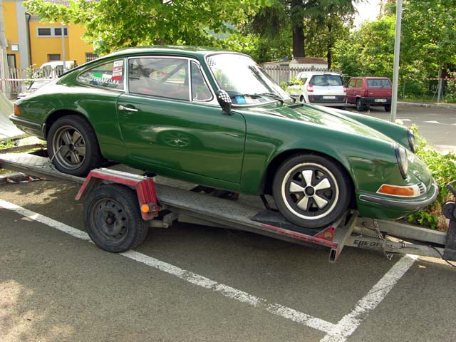911S  2000