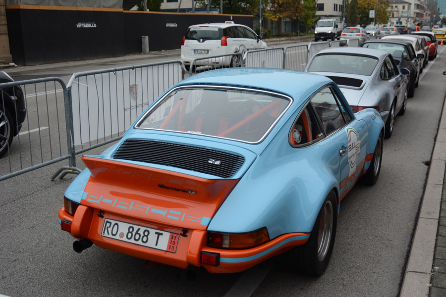 RSR dietro