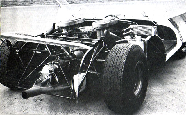 910