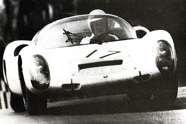 910