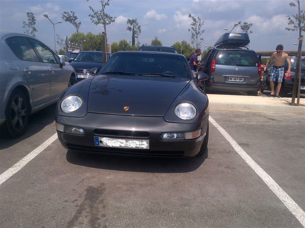 Porsche 968