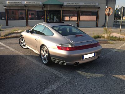 996
