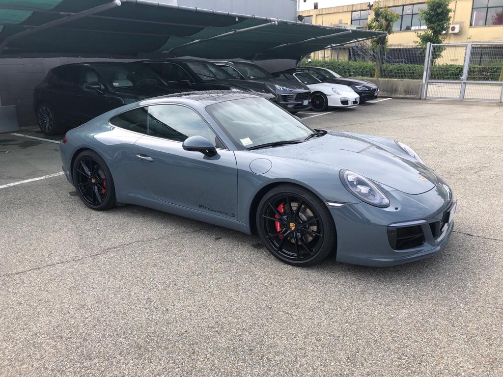 Porsche 911 S