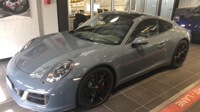 Porsche 911 S