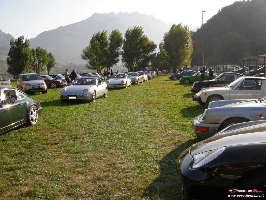 ....tutti in fila
