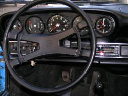 911 2.2 E MY 70