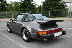 Copertina dell'Album: 911 3.2 Carrera targa MY 85 di Duri (harrico59) 