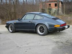 911