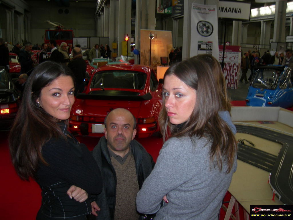 un simpatico personaggio attratto dalle 911...si ma quali!!